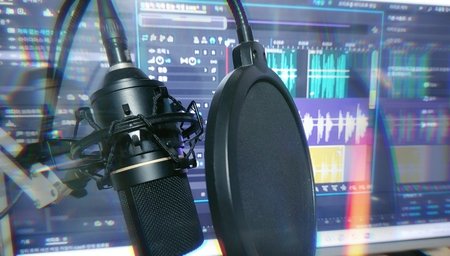 친절하고 따뜻한, 신뢰감있는 목소리를 드립니다